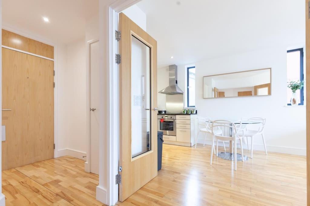 Oxfordshire Living - The Tolkien Apartment - Oxford Exterior photo